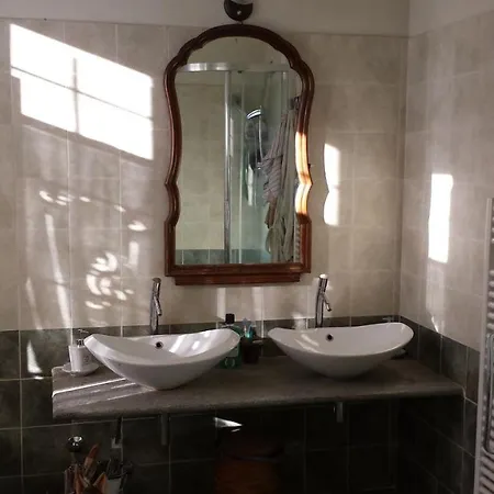 Bed & Breakfast La Raganella
