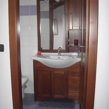 Bed & Breakfast La Raganella Cantarana